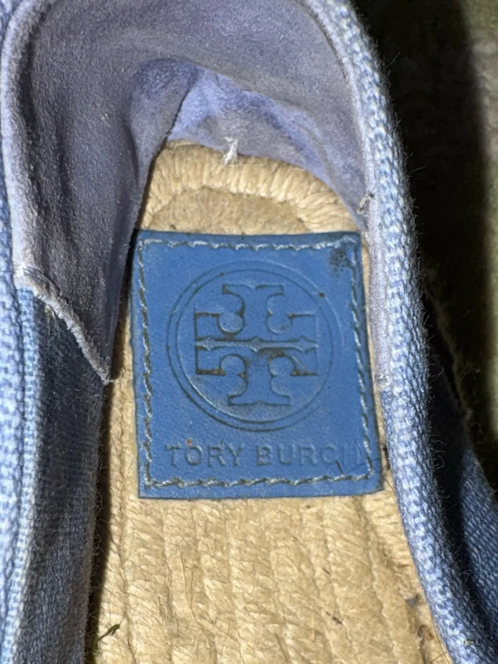 Tory Burch Lonnie Chambray Blue & Patent Leather Logo Flat Espadrilles - 7.5